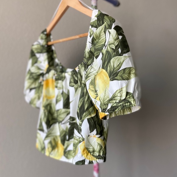 ❌SOLD❌ Puff-sleeved Cotton Lemon-print Top Sz S - Picture 3 of 7